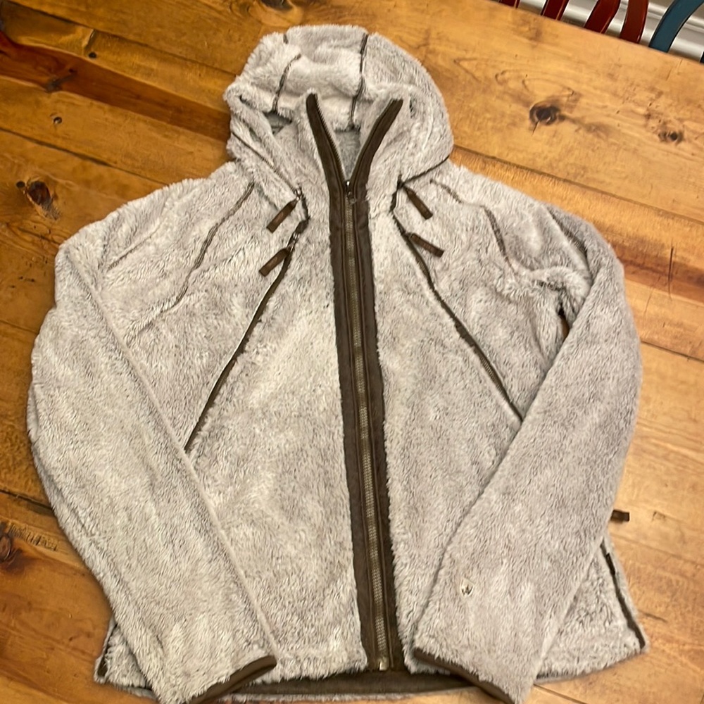 Cozy Gray Fleece Jacket